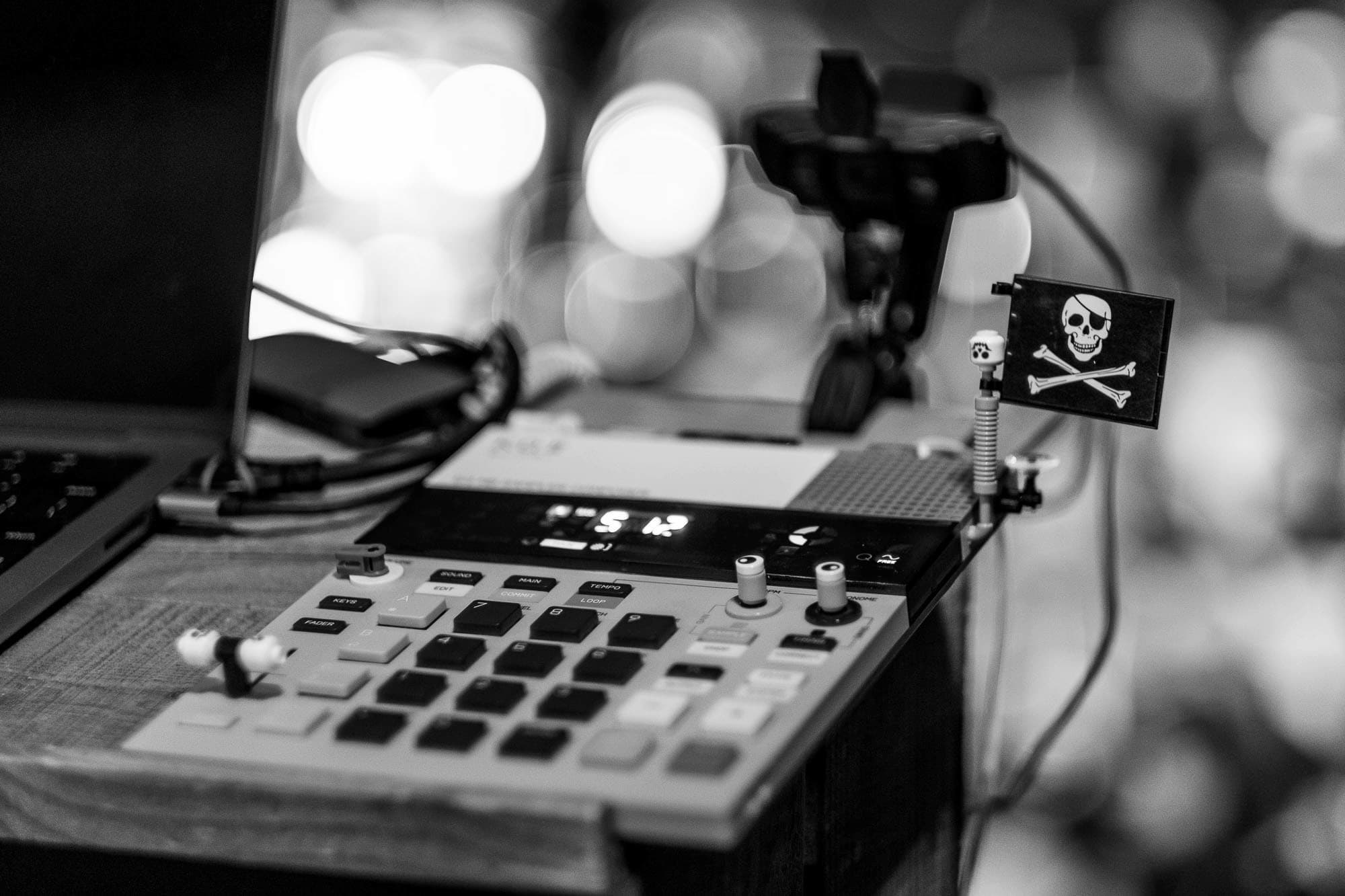 Photo of my KO2 with a pirate flag lego on it