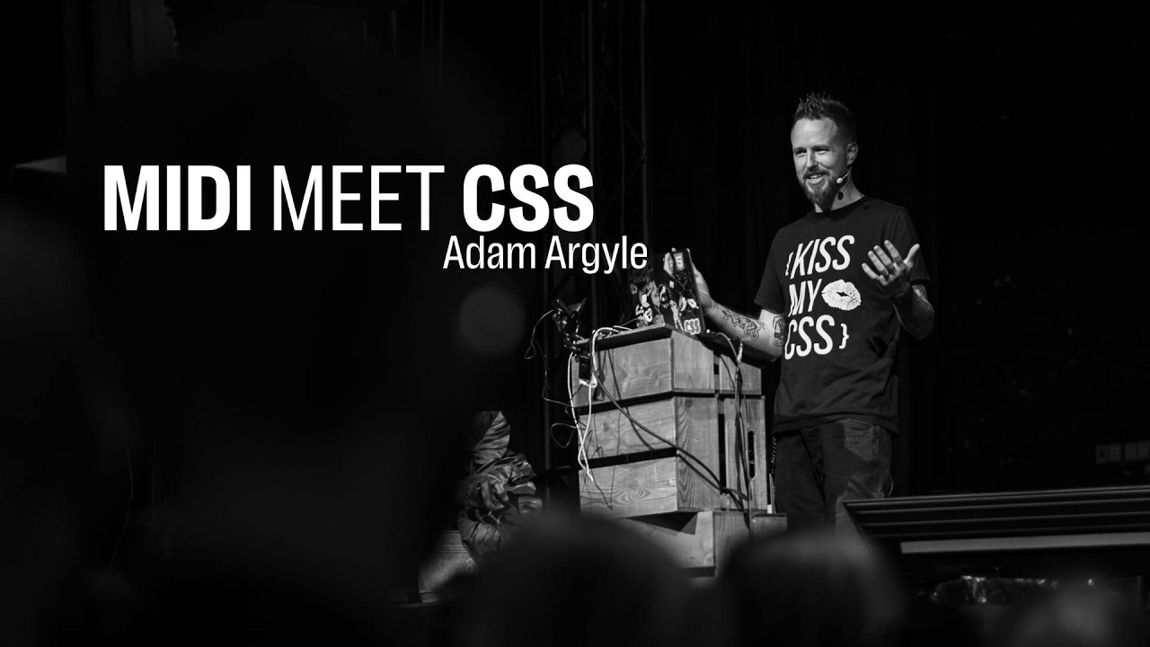 Me on stage at Beyond Tellerrand with my talk "MIDI Meets CSS"